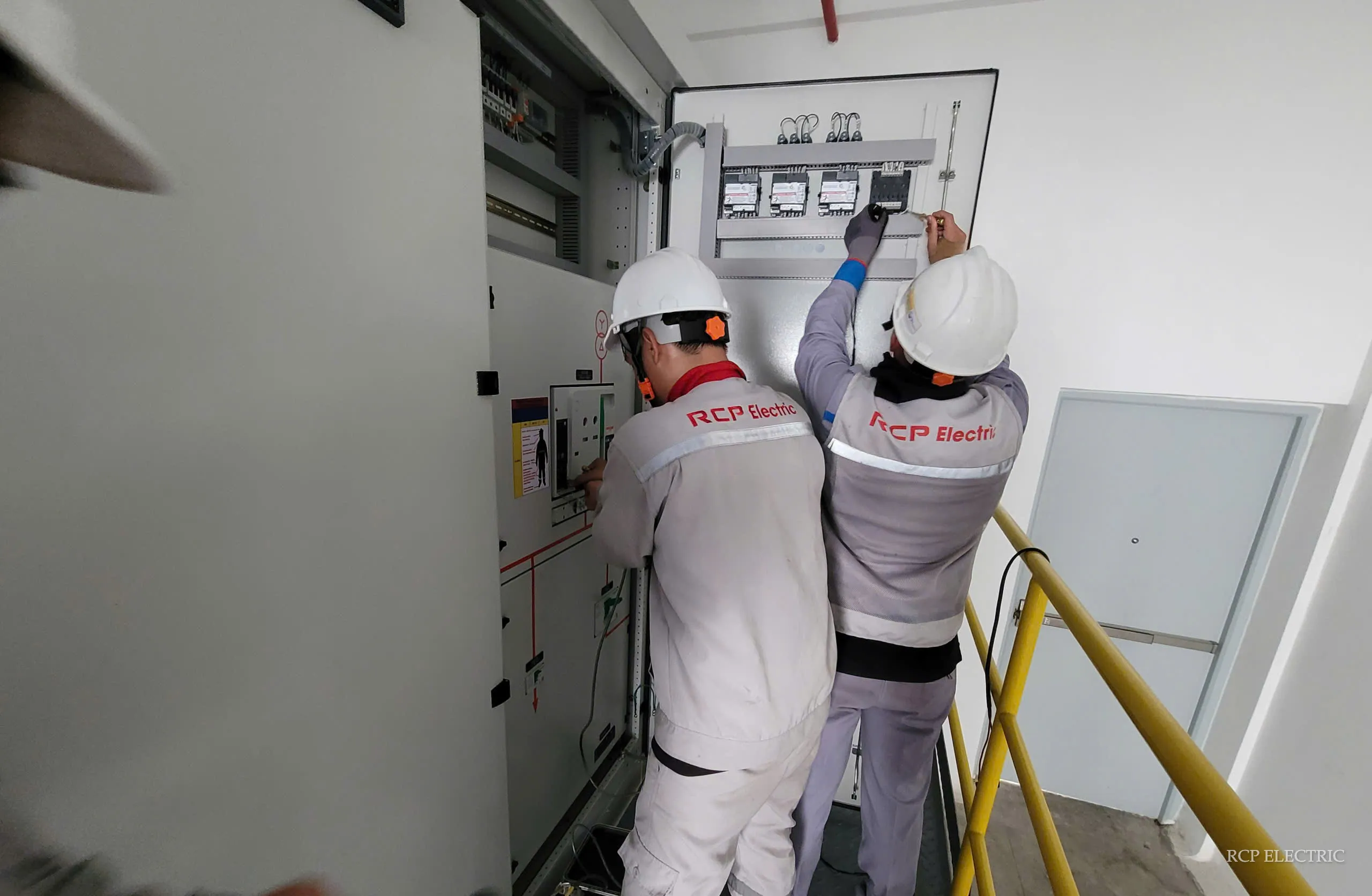 Hình ảnh thi công thực tế dự án điện RCP Electric 5